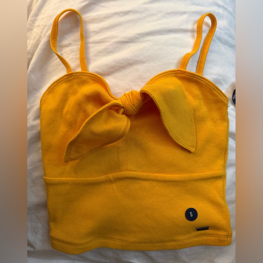 NWT. Hollister tie front tank yellow/mustard color size small